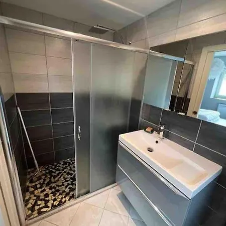 Apartment Confort Et Ressourcement Au Vert Renaison